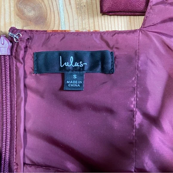 NWOT Lulus Unbelievably Lovely Red Floral Babydoll Empire Waist Mini Dre… - Picture 8 of 9